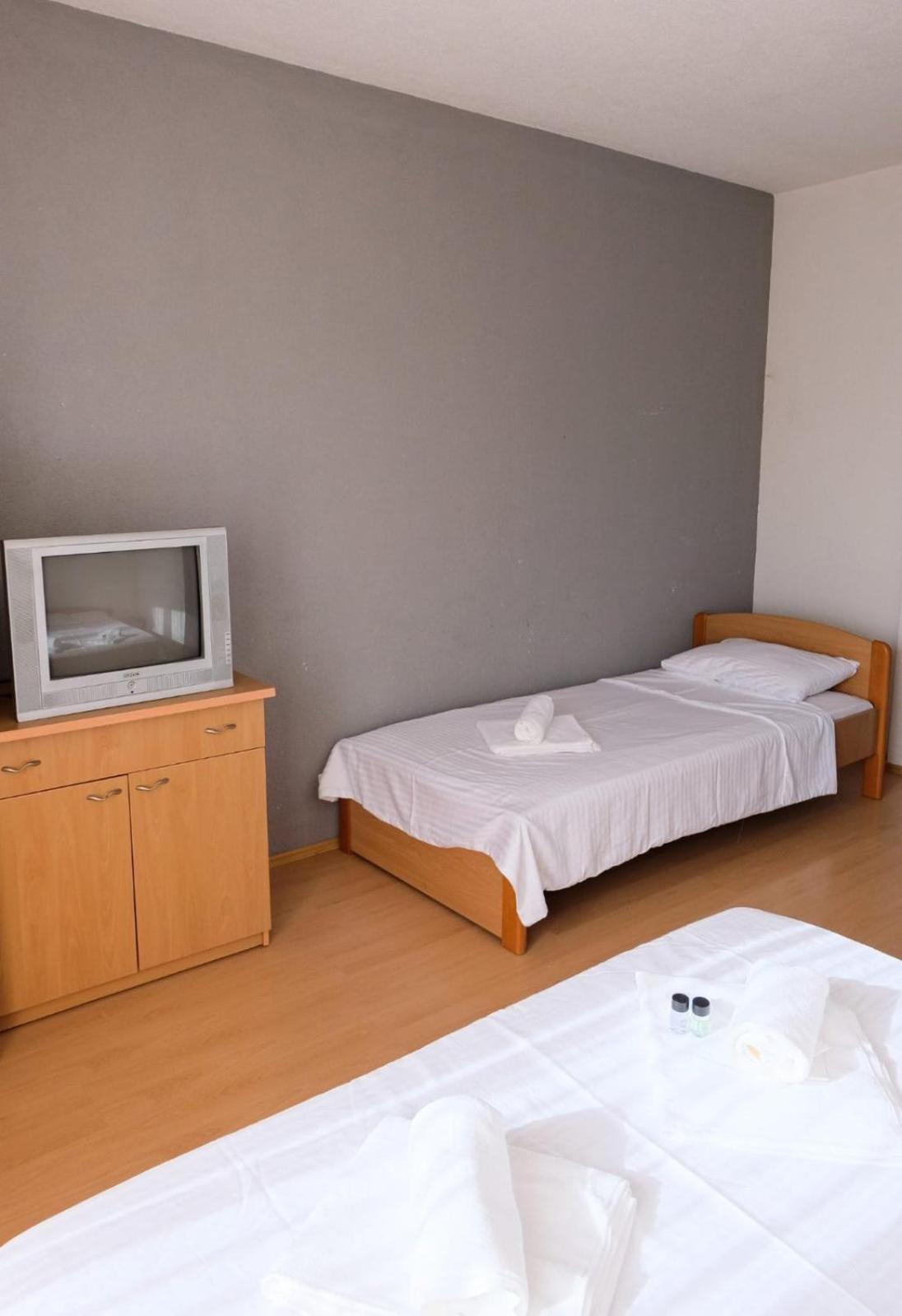 Hotel Ariston Struga Zewnętrze zdjęcie
